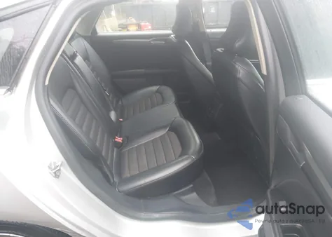 2017 Ford Fusion Hybrid Se z USA, uszkodzony, nr VIN 3FA6P0LU4HR217010